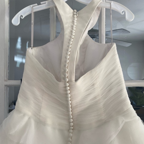 Vera Wang Dress - Picture 6 of 7